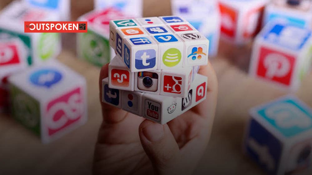 Social Media Advertising in a Privacy-Focused World: Adapting to a Changing Landscape