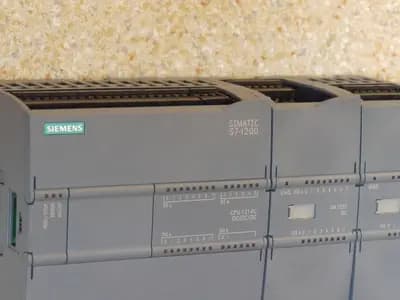 A Siemens Simatic S7 programmable logic controller, the device family named in the advisory