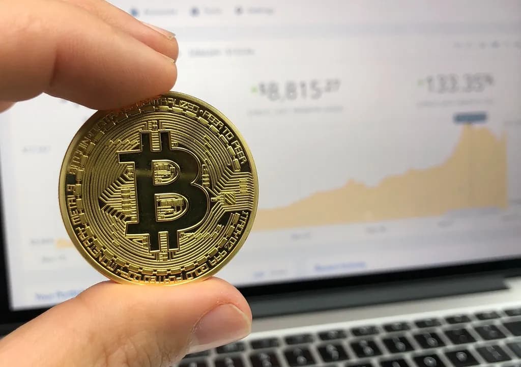 hardware crypto wallet security