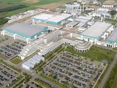 An aerial view of GlobalFoundries' Fab 1 chip factory in Dresden, Germany, photographed on 26 July 2011, a file photograph illustrative of a GlobalFoundries fab and not of the Malta, New York site