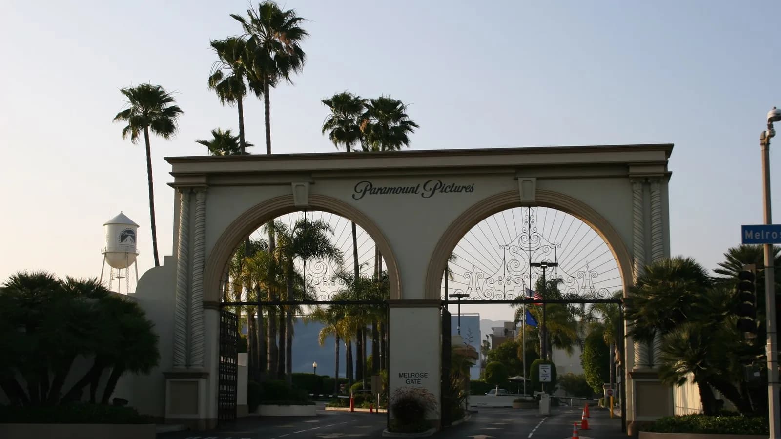 The Melrose Avenue gate of Paramount Pictures' Hollywood studio lot, illustrative of Paramount Skydance's notes offering and not a Warner Bros. Discovery site, photographed in 2005