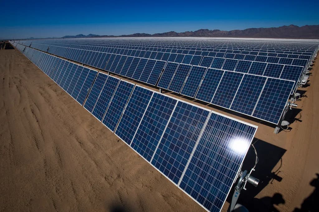 Solar energy installation in Saudi Arabia's desert