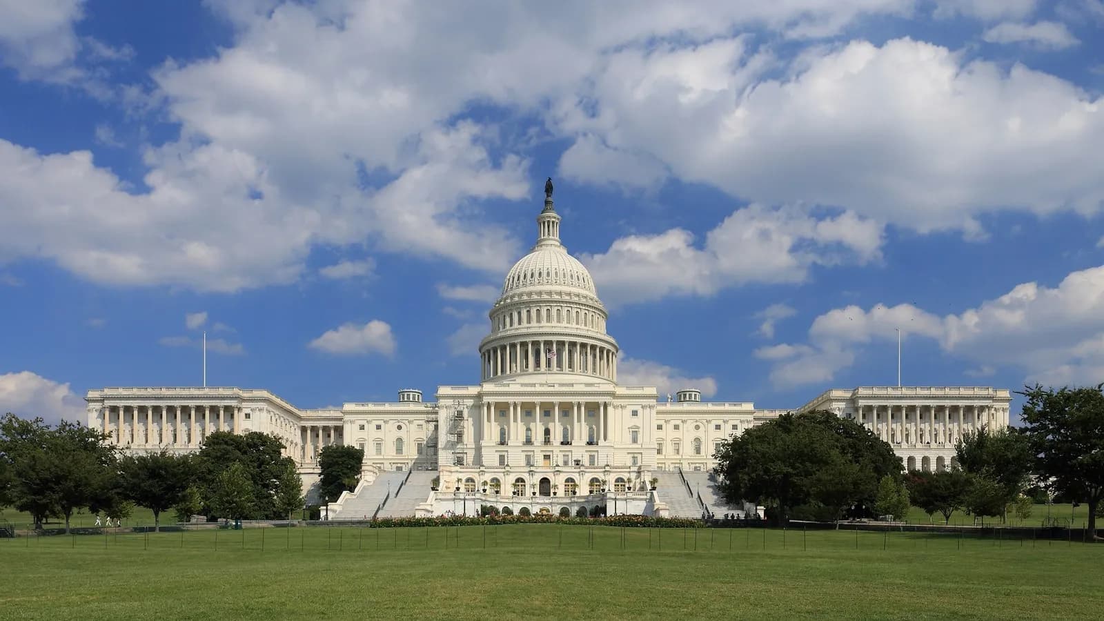 The west side of the United States Capitol in Washington, illustrative of Congress's spending authority at issue in the rescission dispute, photographed in September 2013