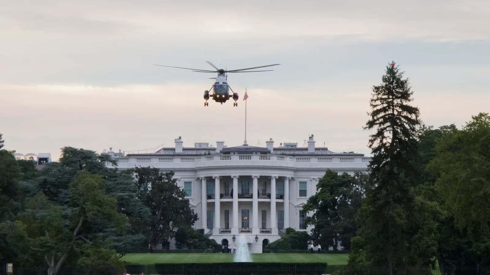 The White House with Marine One on the South Lawn in Washington, illustrative of the presidency hosting the summit and not the Trump-Xi meeting itself, photographed in July 2012