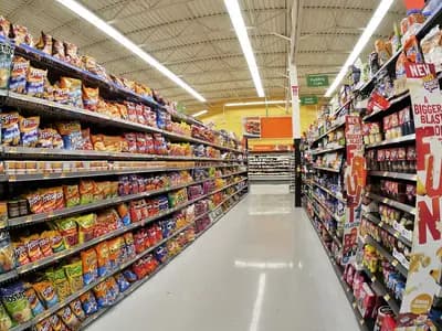 Shelves of potato chips and other packaged snack foods in a supermarket in Wenatchee, Washington, photographed on 13 February 2018, a file photograph illustrative of ultra-processed foods and not of the study meals