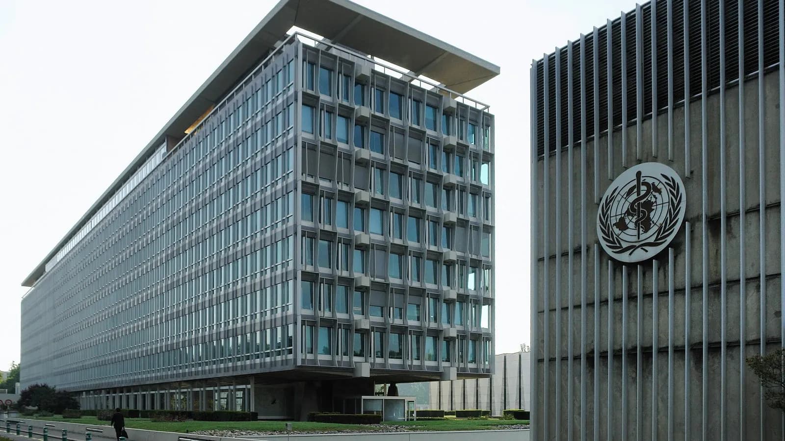 The headquarters of the World Health Organization in Geneva, photographed on 21 May 2007, a file photograph